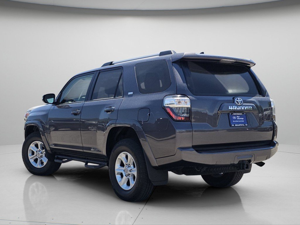 Used 2022 Toyota 4Runner SR5 Premium AWD/4WD image 27