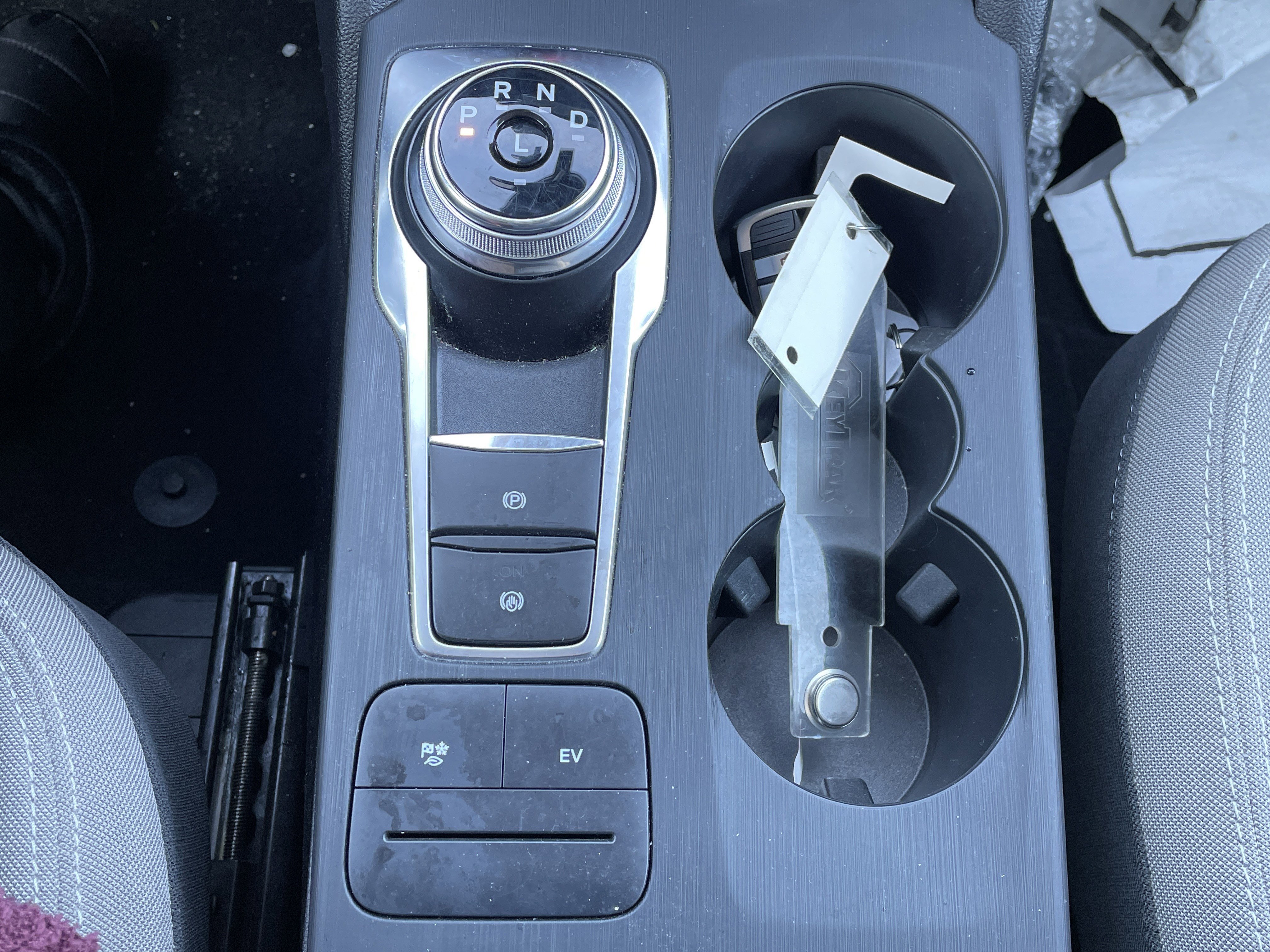 Used 2021 Ford Escape SE w/ Convenience Package image 26