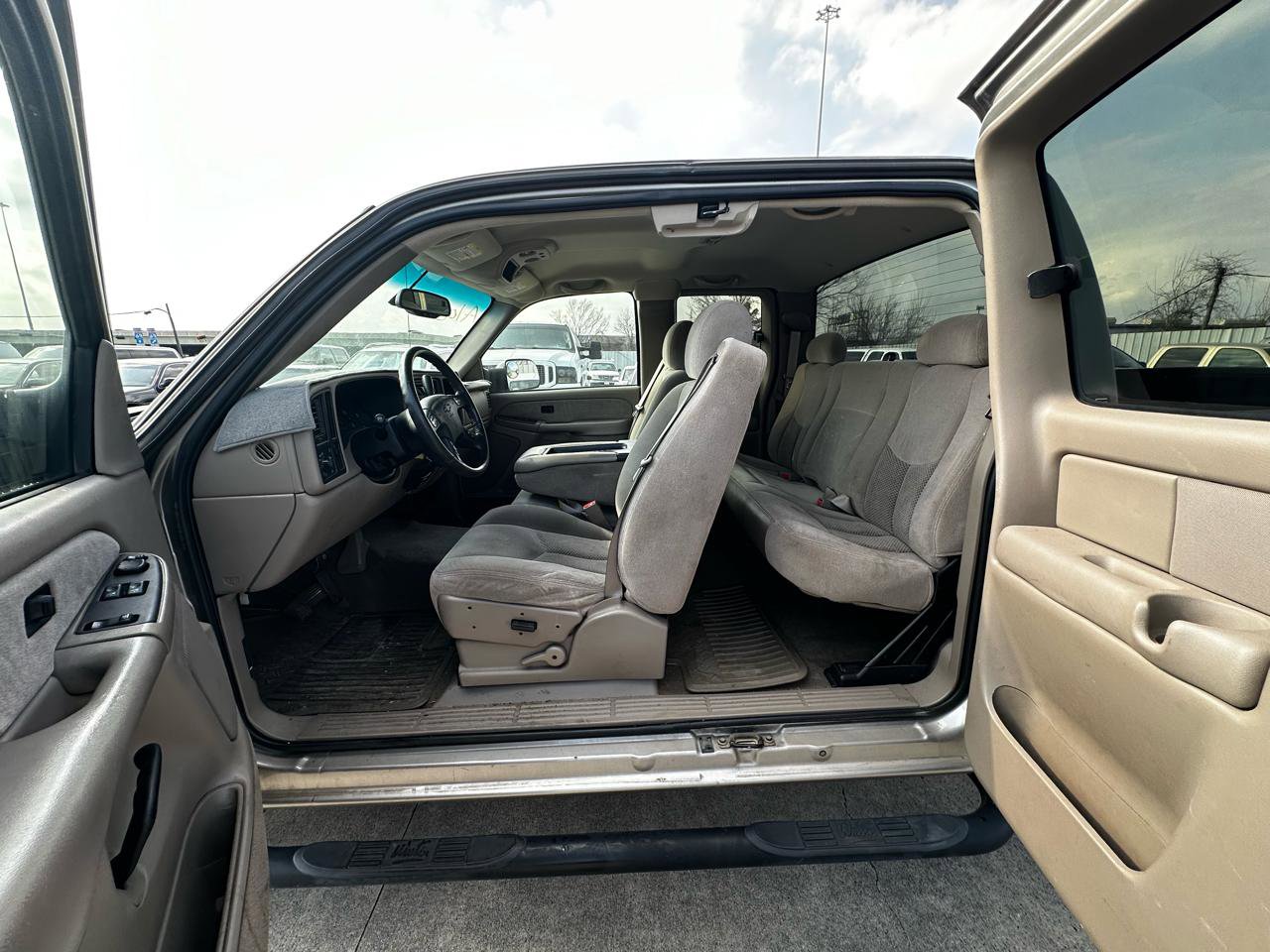 Used 2003 Chevrolet Silverado 2500 LS RWD image 19