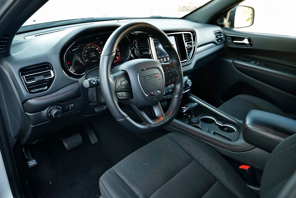 Used 2024 Dodge Durango GT image 17