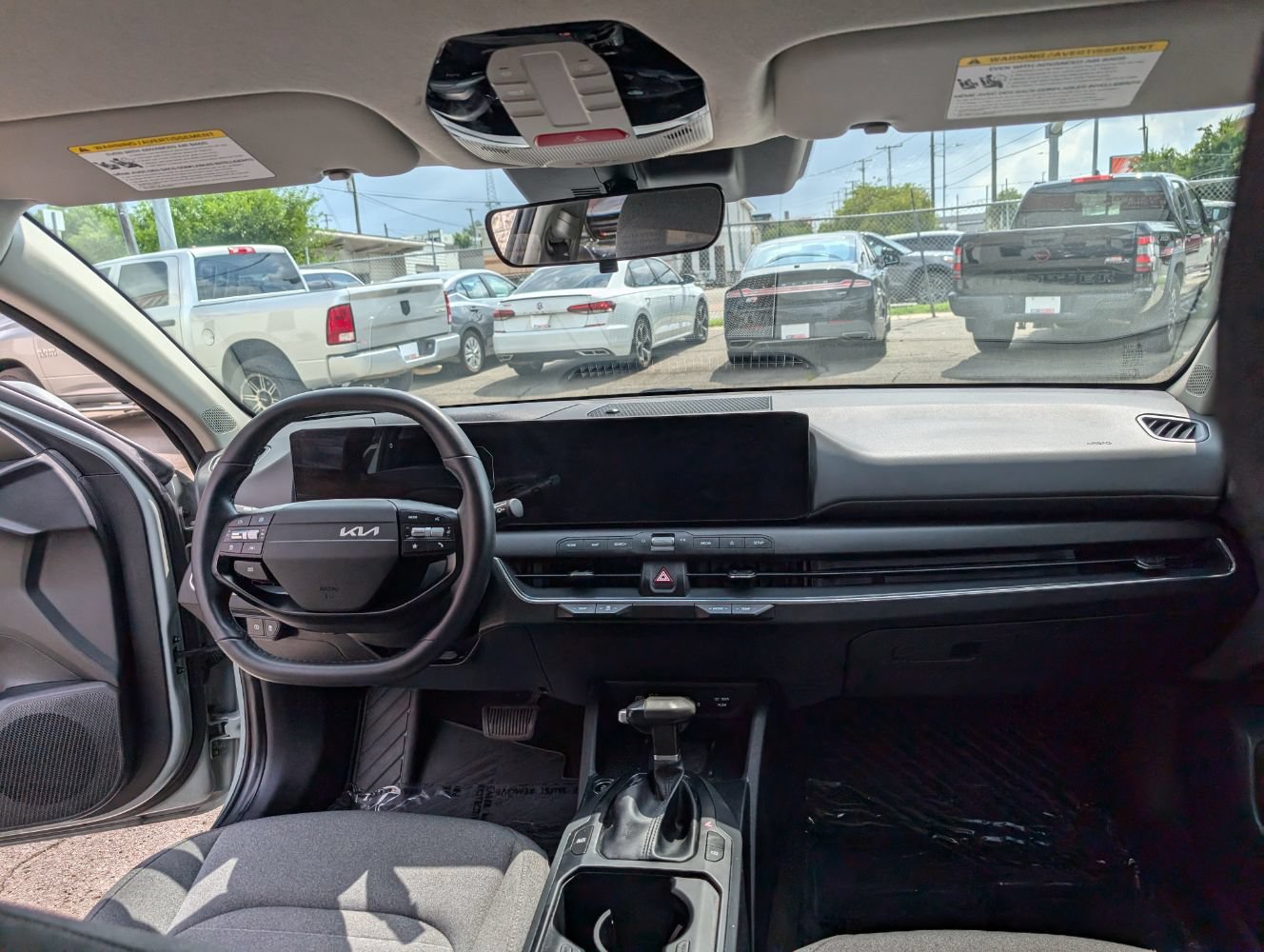 Used 2025 Kia K4 EX FWD image 14