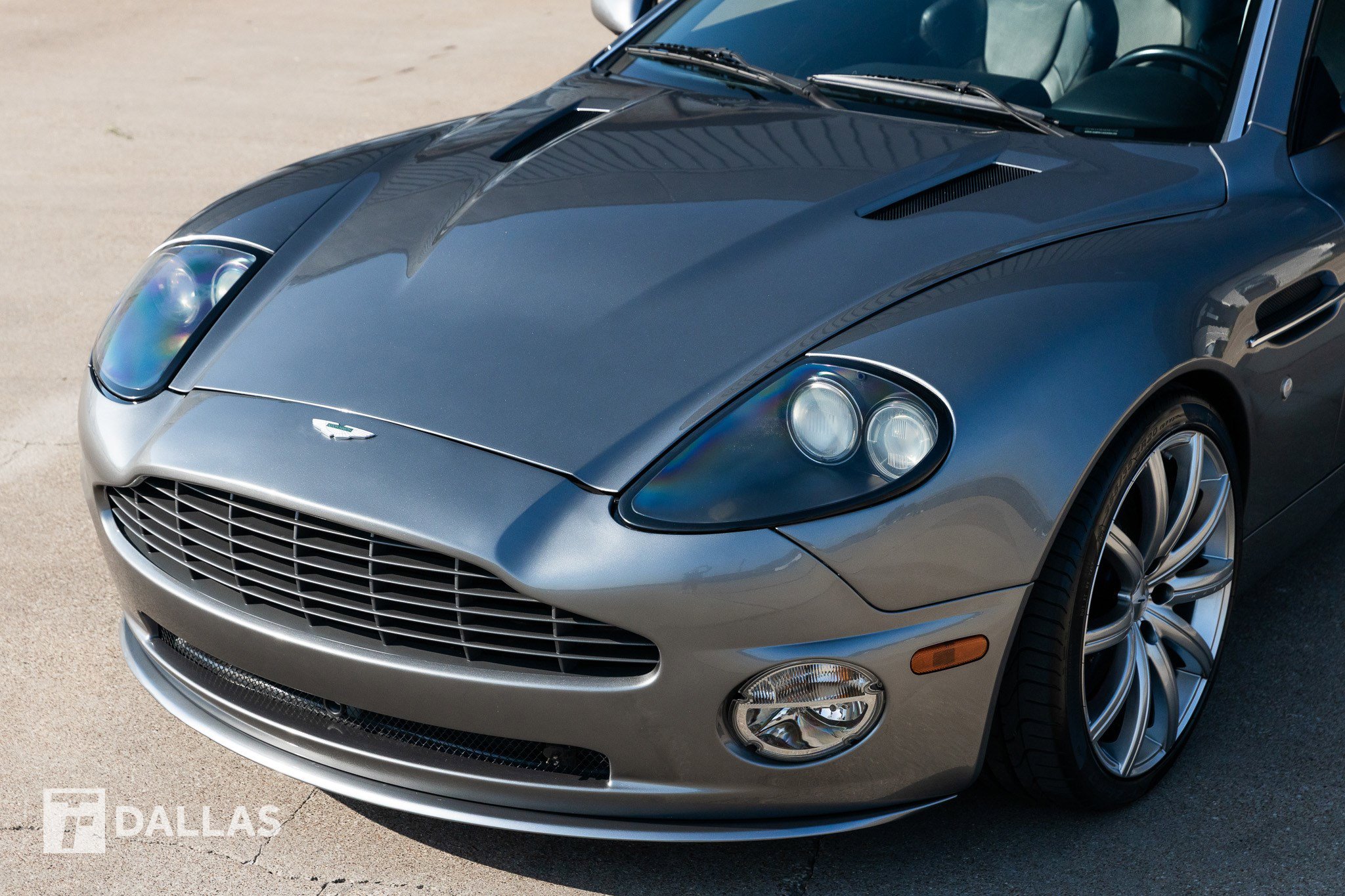 Used 2005 Aston Martin Vanquish S image 6