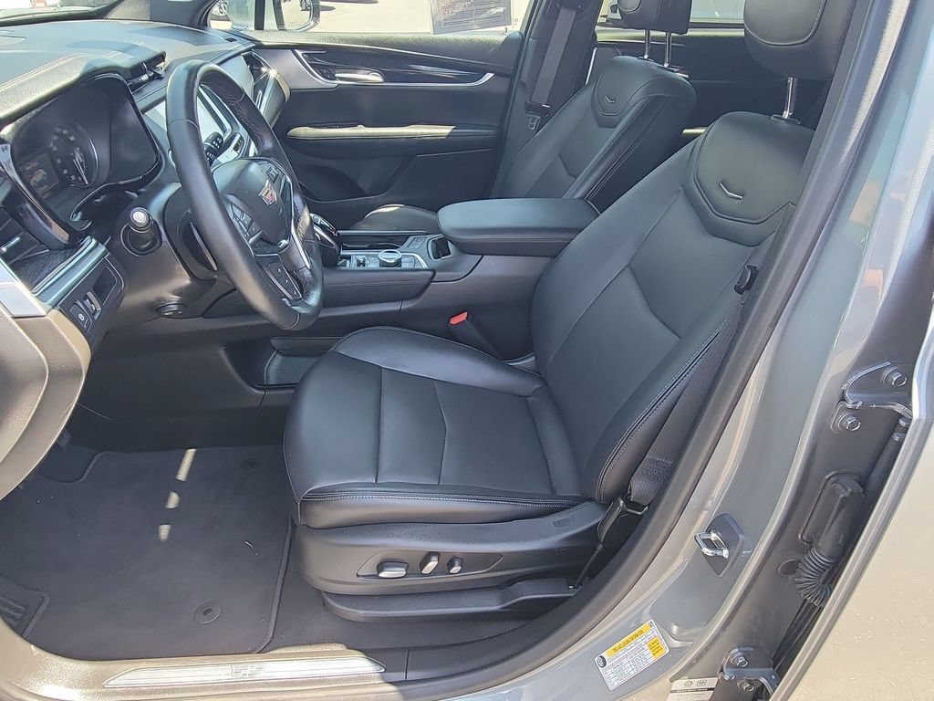 Certified 2024 Cadillac XT5 Premium Luxury FWD image 19