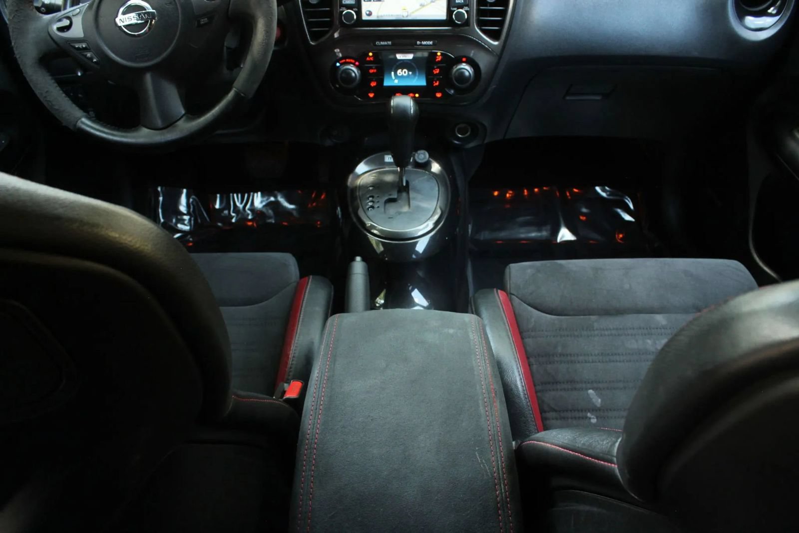 Used 2015 Nissan Juke NISMO RS w/ Interior Illumination Package AWD/4WD image 25