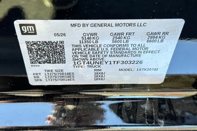 New 2026 GMC Sierra 2500 SLT w/ SLT Premium Package AWD/4WD image 34
