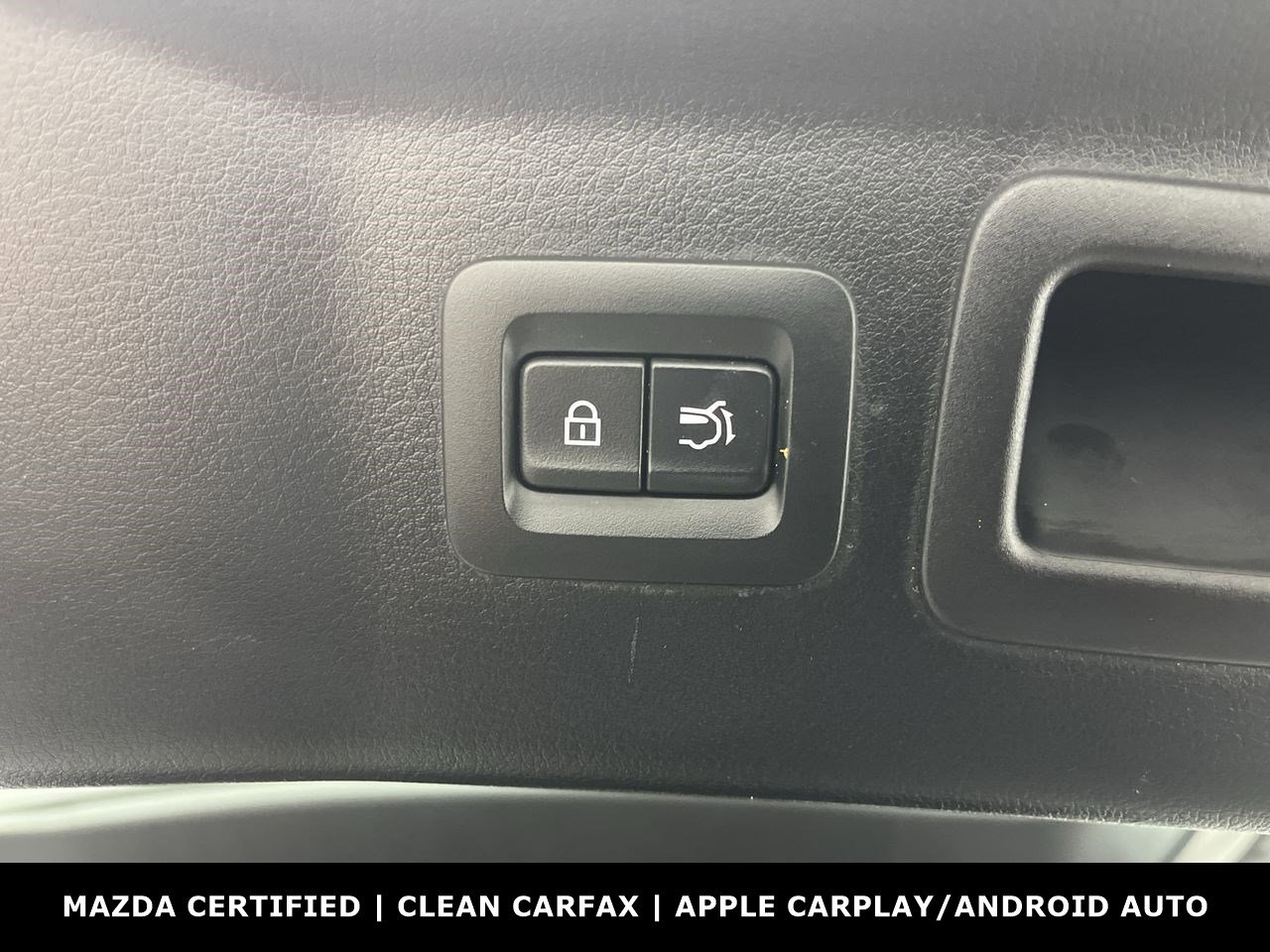 Certified 2024 MAZDA CX-90 3.3 Turbo w/ Premium Package image 33