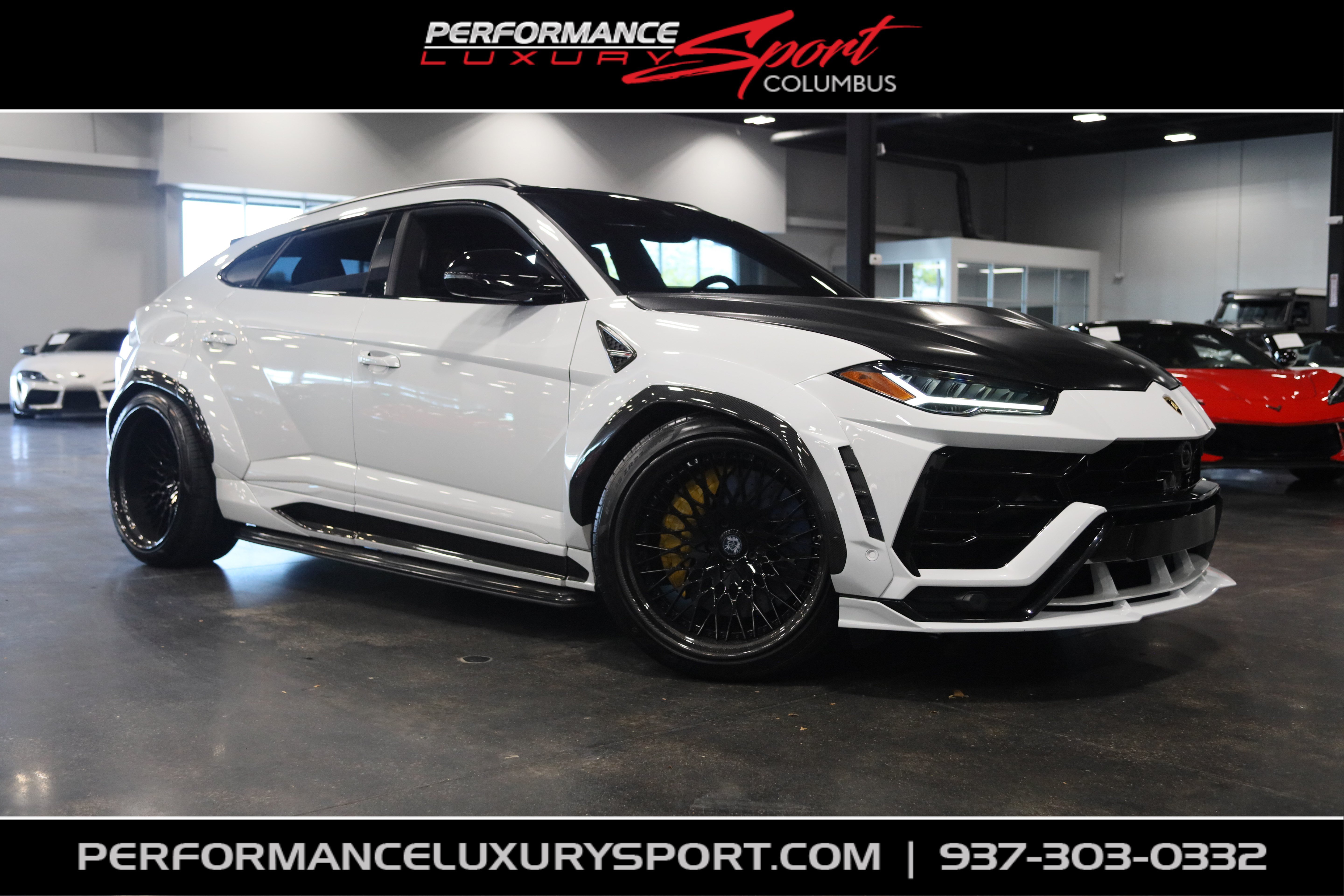 Used 2019 Lamborghini Urus AWD/4WD image 1