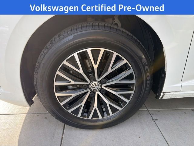 Certified 2021 Volkswagen Jetta SE w/ SE Cold Weather Package image 13