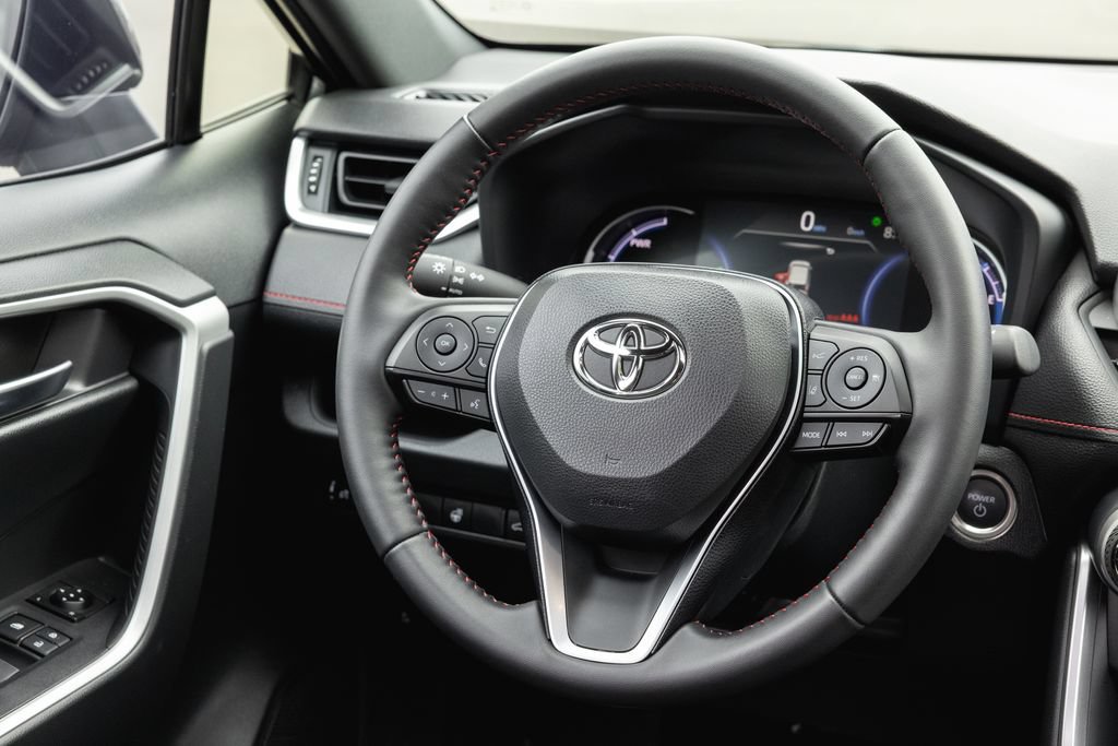 Certified 2025 Toyota RAV4 SE w/ Weather & Moonroof Package AWD/4WD image 28