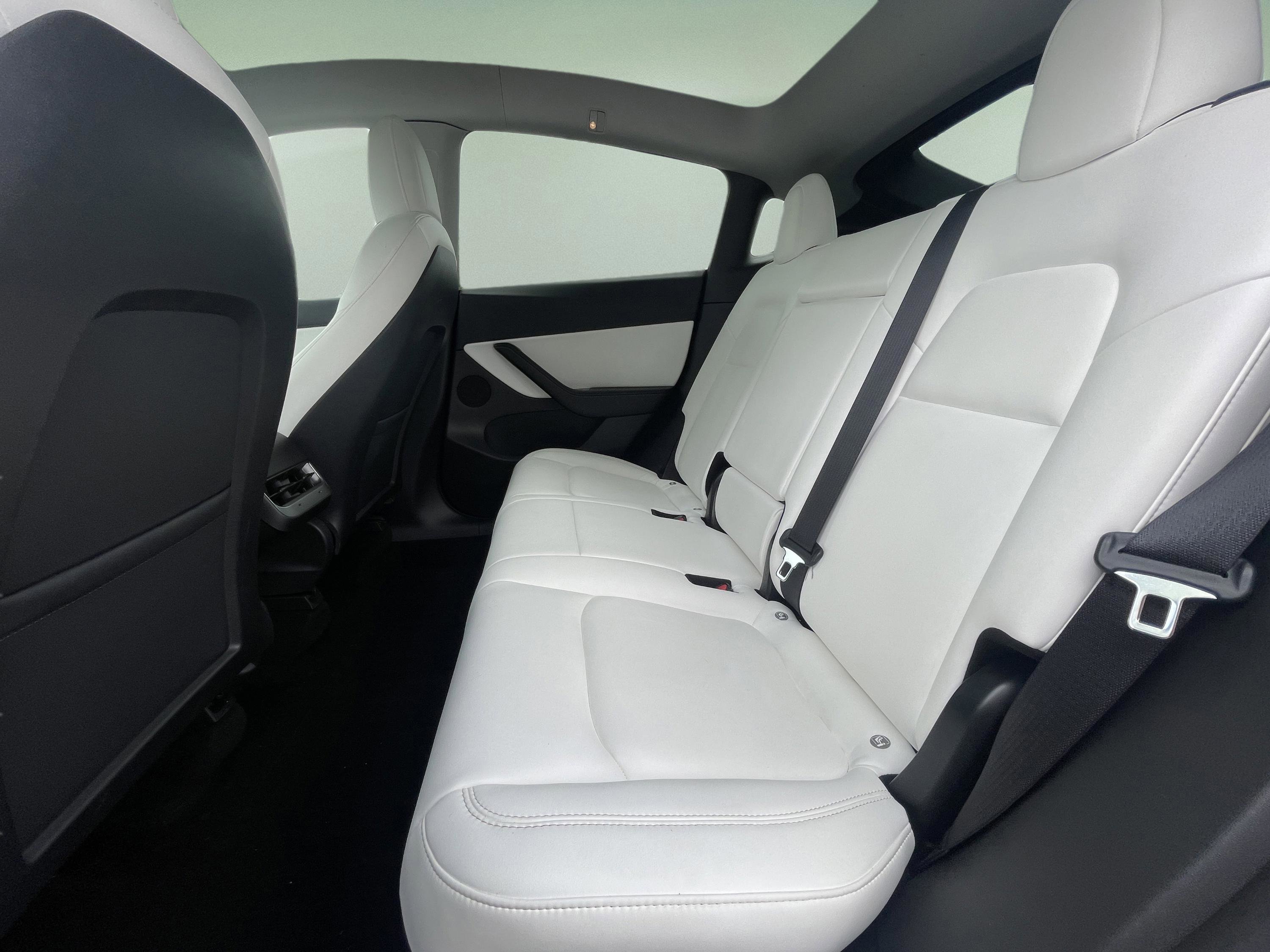 Used 2020 Tesla Model Y Performance image 22