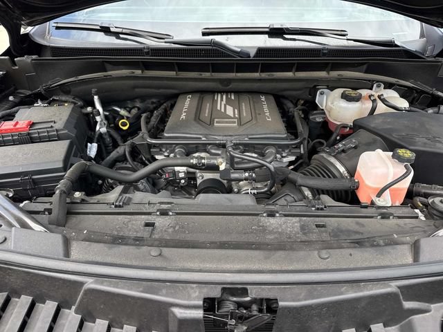 Used 2025 Cadillac Escalade V AWD/4WD image 7