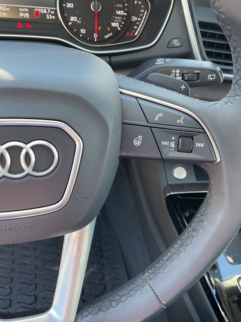 Used 2024 Audi Q5 2.0T Premium image 22