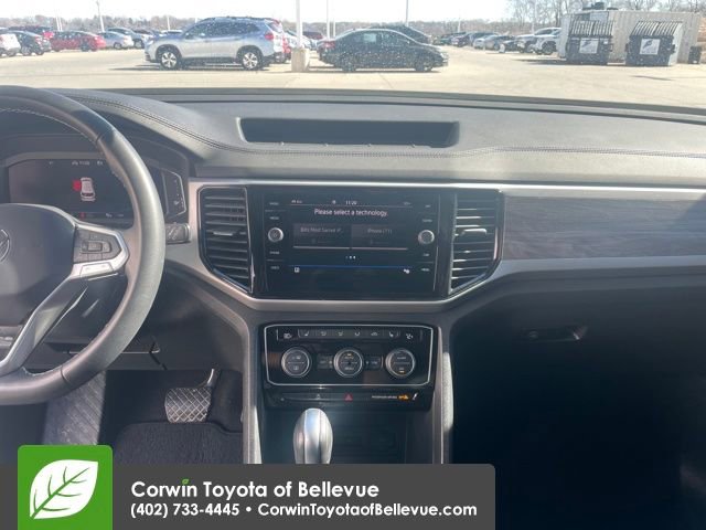 Used 2022 Volkswagen Atlas Cross Sport SE image 27