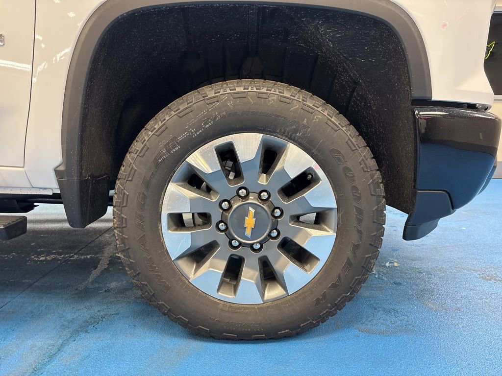 New 2026 Chevrolet Silverado 2500 Custom w/ Custom Value Package image 3