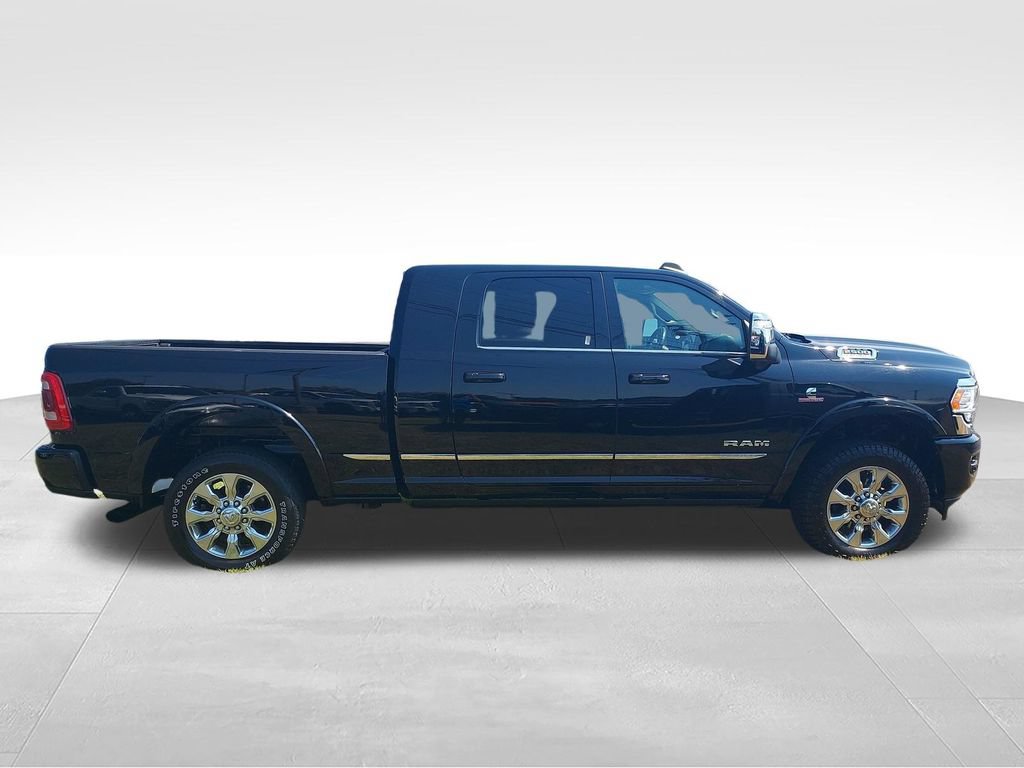 Used 2023 RAM 2500 Limited AWD/4WD image 6