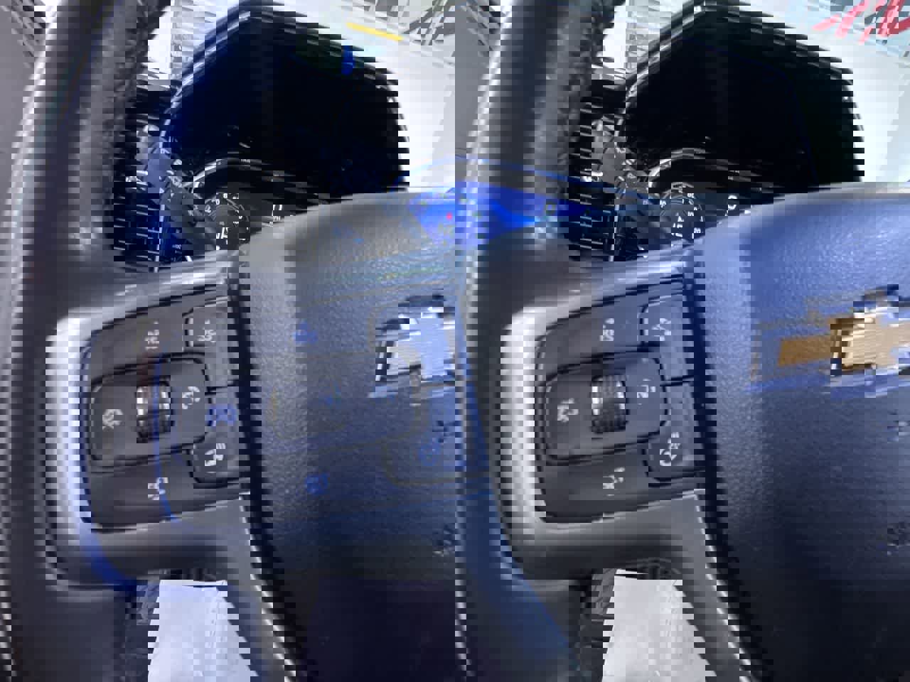 Used 2022 Chevrolet Silverado 1500 LT image 19