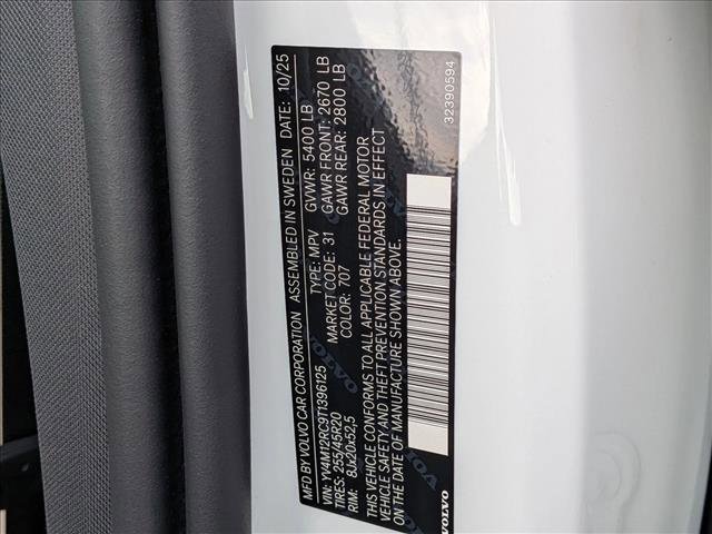 New 2026 Volvo XC60 B5 Plus w/ Protection Package Premier image 20