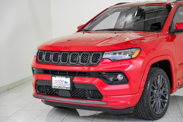 Used 2023 Jeep Compass Limited image 63