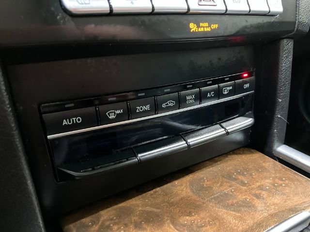 Used 2016 Mercedes-Benz E 350 4MATIC image 43