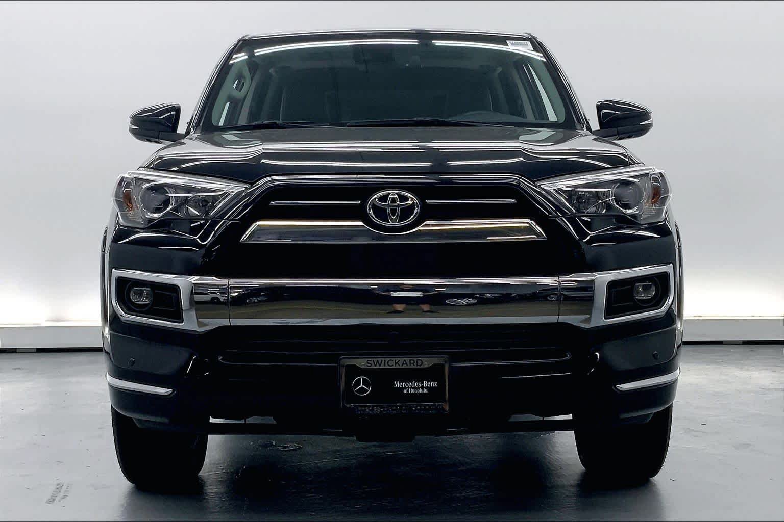 Used 2023 Toyota 4Runner Limited AWD/4WD image 7