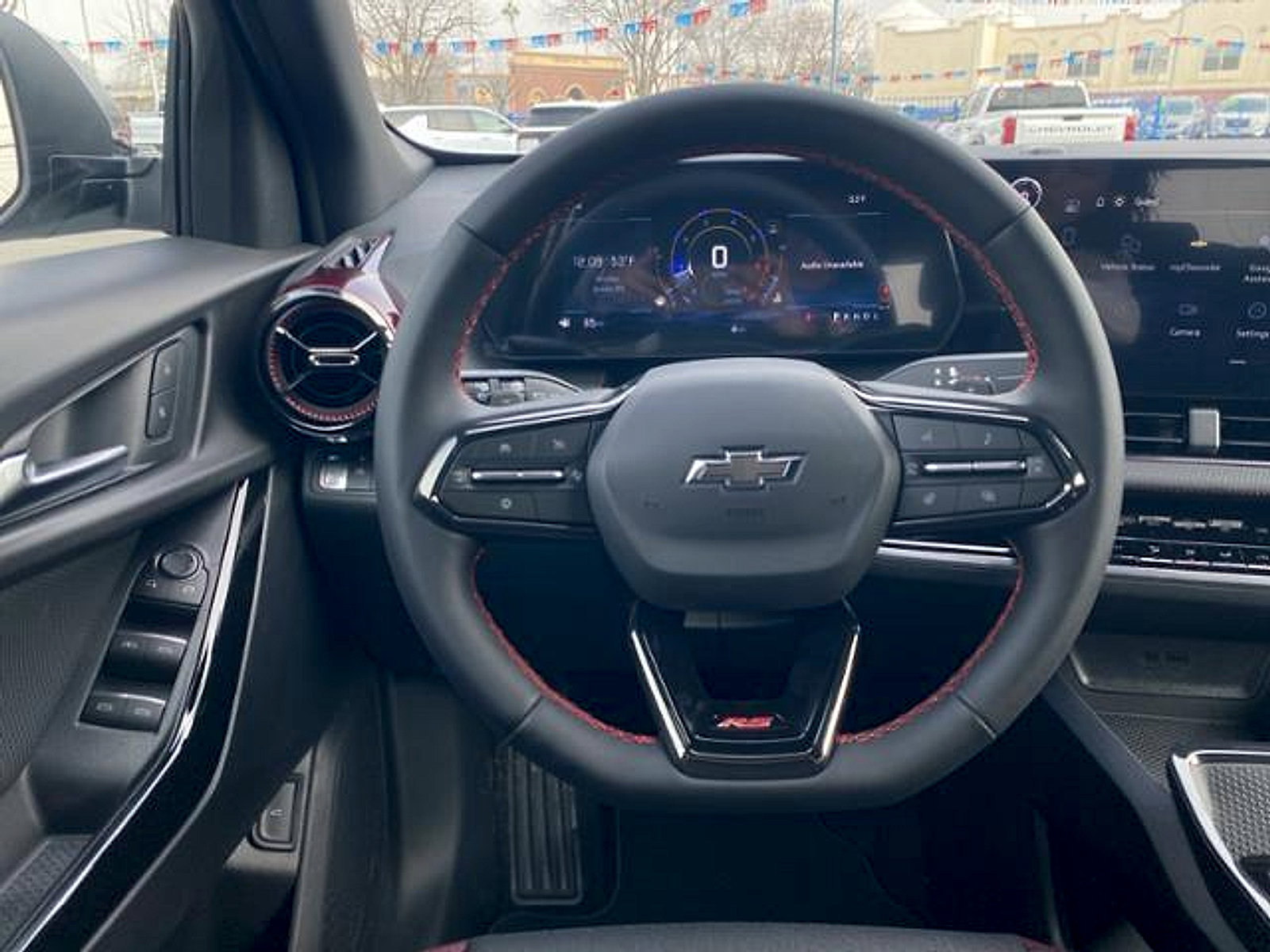 New 2026 Chevrolet Equinox RS w/ Safety and Technology Package FWD image 4