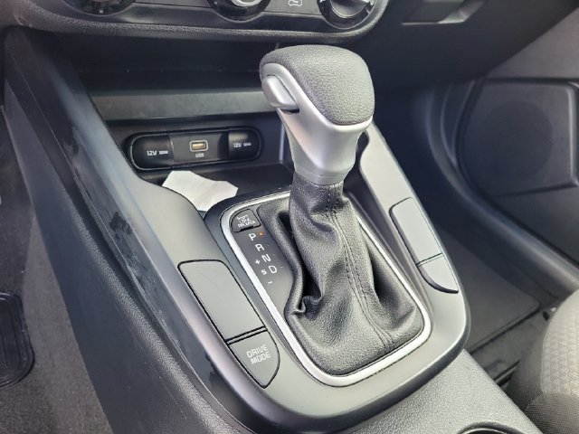Used 2024 Kia Soul LX w/ Option Group 015 FWD image 34