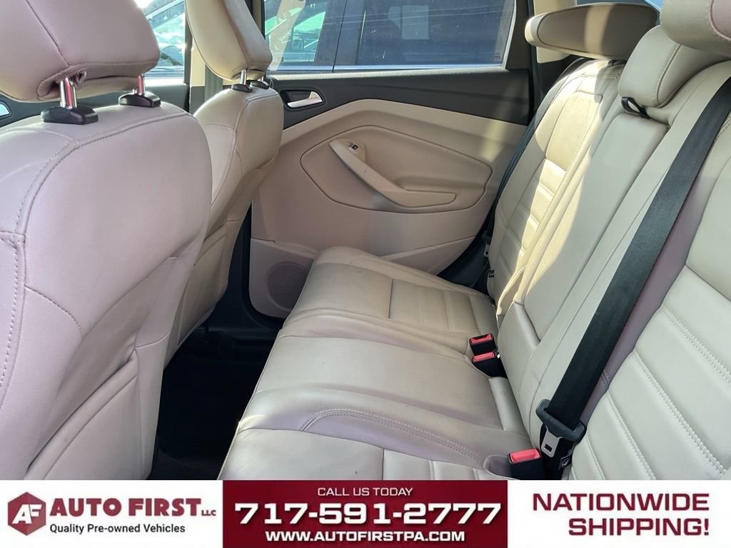 Used 2019 Ford Escape Titanium AWD/4WD image 10