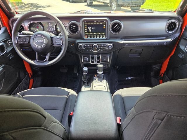 Used 2023 Jeep Wrangler Unlimited w/ Cold Weather Group AWD/4WD image 15