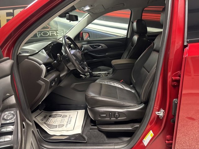 Used 2021 Chevrolet Traverse RS w/ LPO, Floor Liner Package image 5