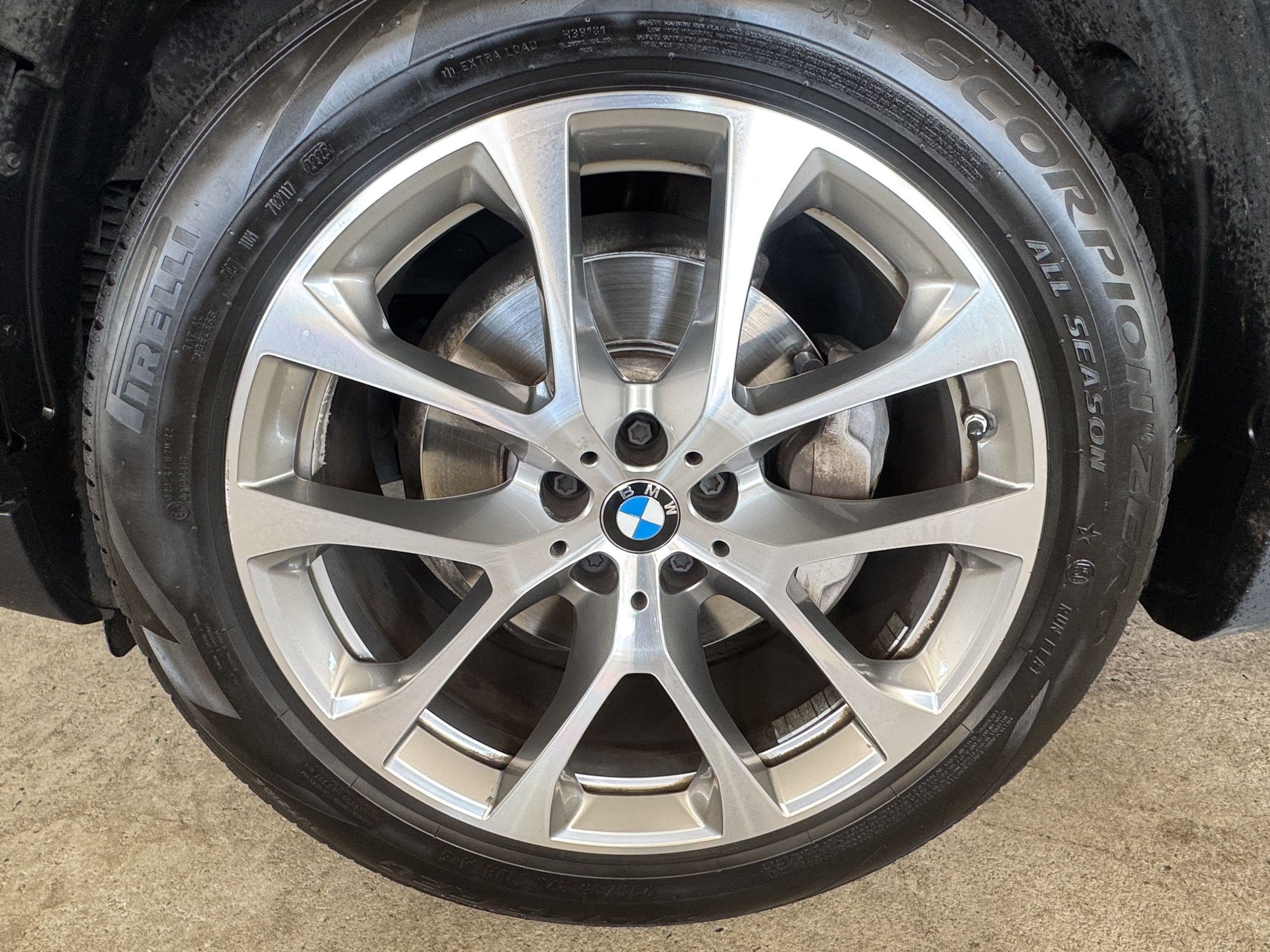Used 2020 BMW X5 sDrive40i w/ Convenience Package RWD image 9