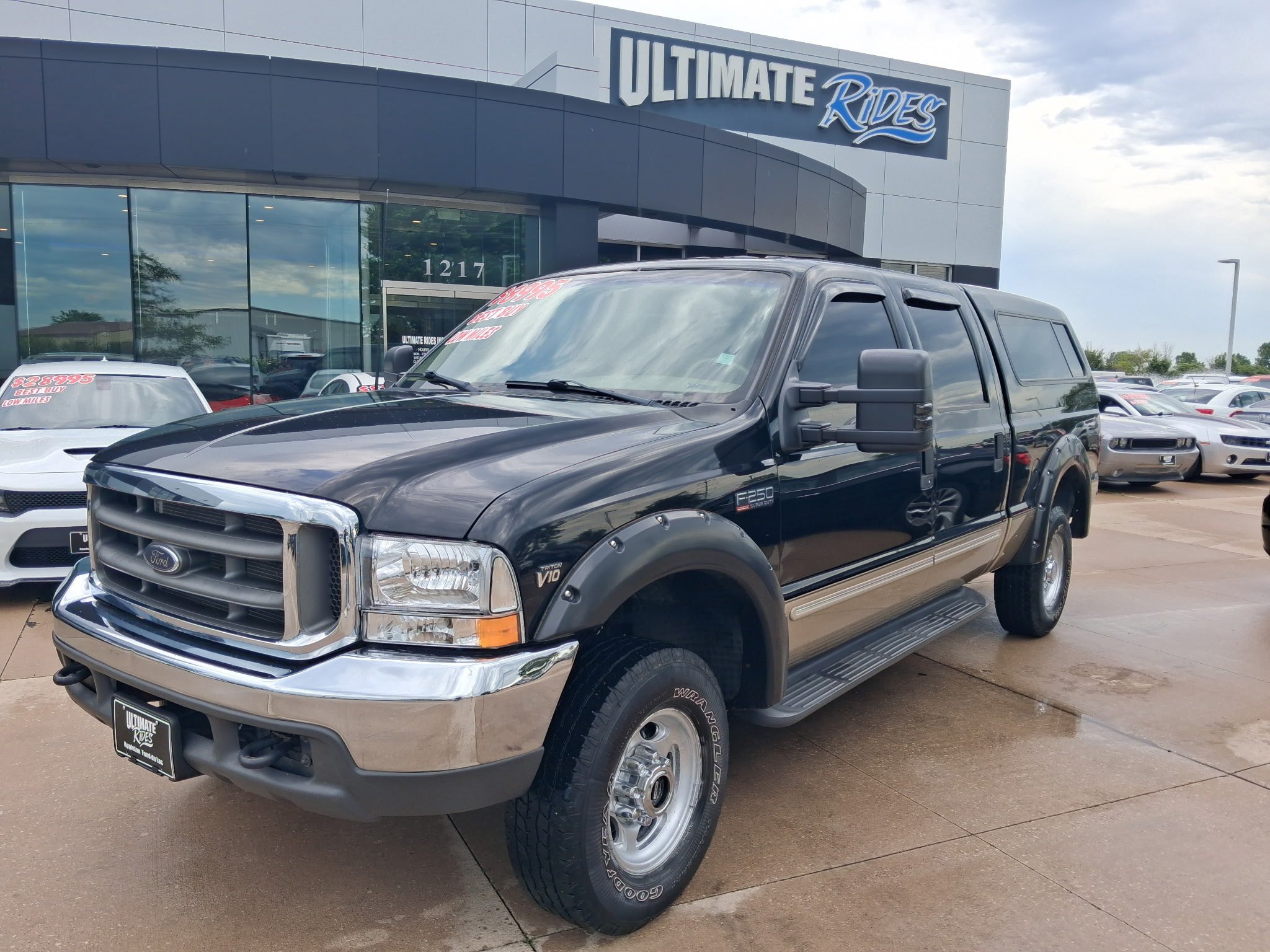 Used 2000 Ford F250 Lariat