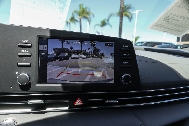 Certified 2026 Hyundai Elantra Sport FWD image 31