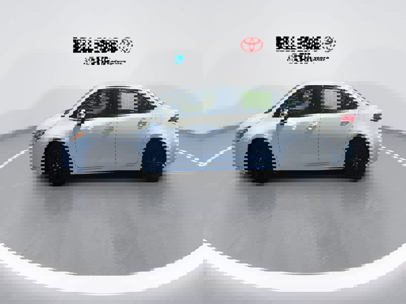 Used 2024 Toyota Corolla LE image 5