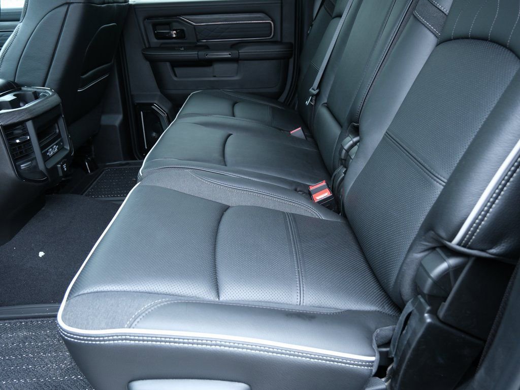 New 2026 RAM 3500 Limited image 31