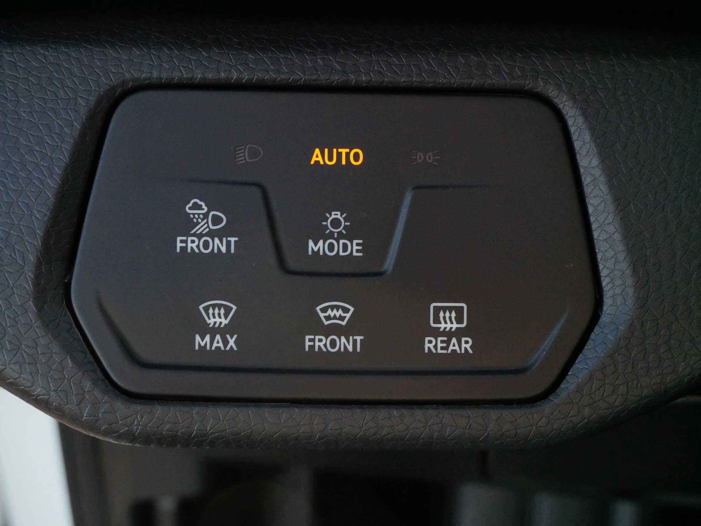 Certified 2023 Volkswagen ID.4 Pro S image 25