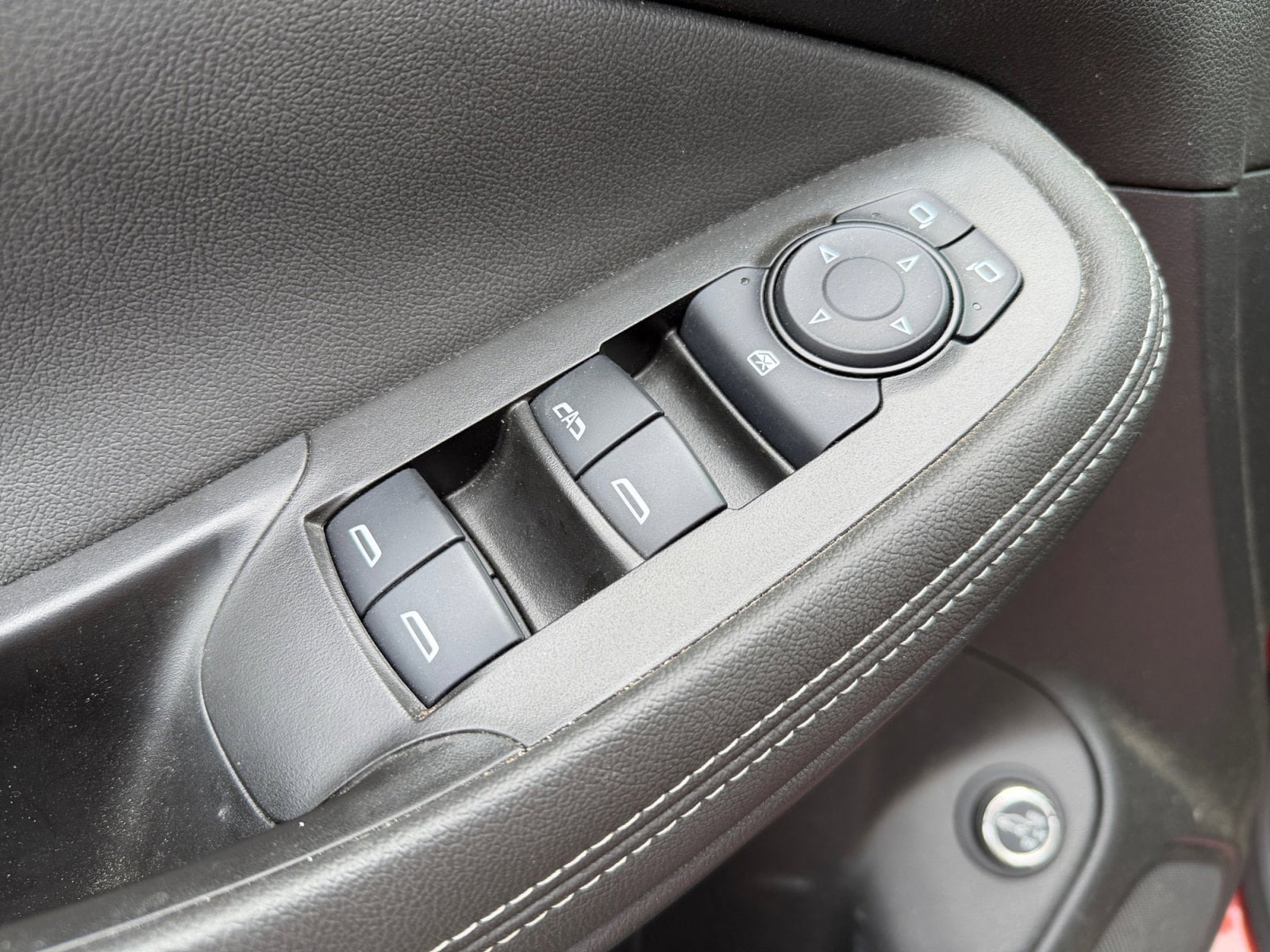 Used 2024 Buick Encore GX Sport Touring AWD/4WD image 20