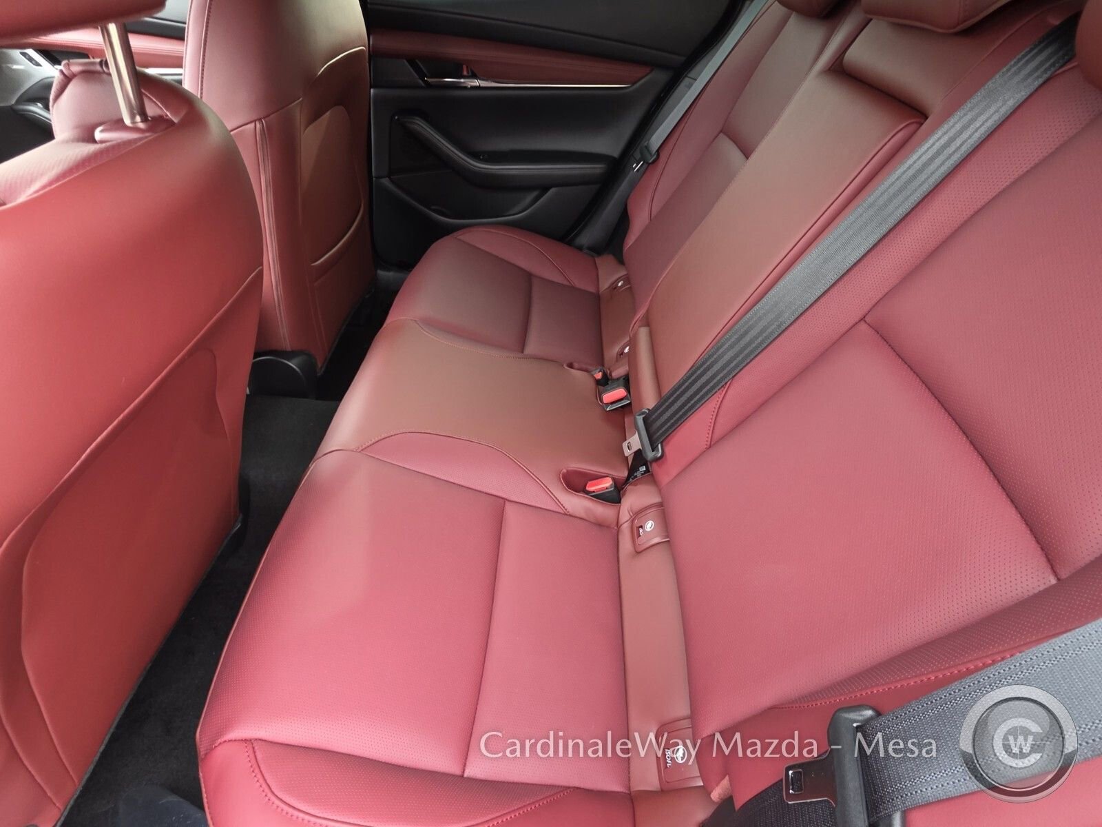 New 2026 MAZDA MAZDA3 Hatchback w/Premium Plus Pkg image 24