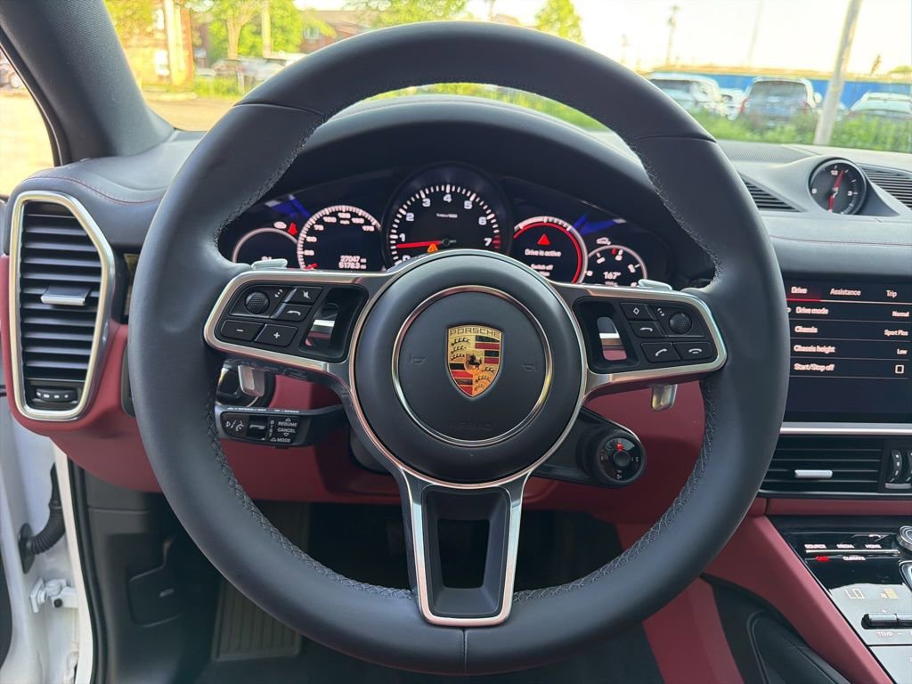 Used 2022 Porsche Cayenne Platinum Edition AWD/4WD image 15