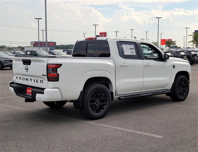 New 2026 Nissan Frontier SV image 3