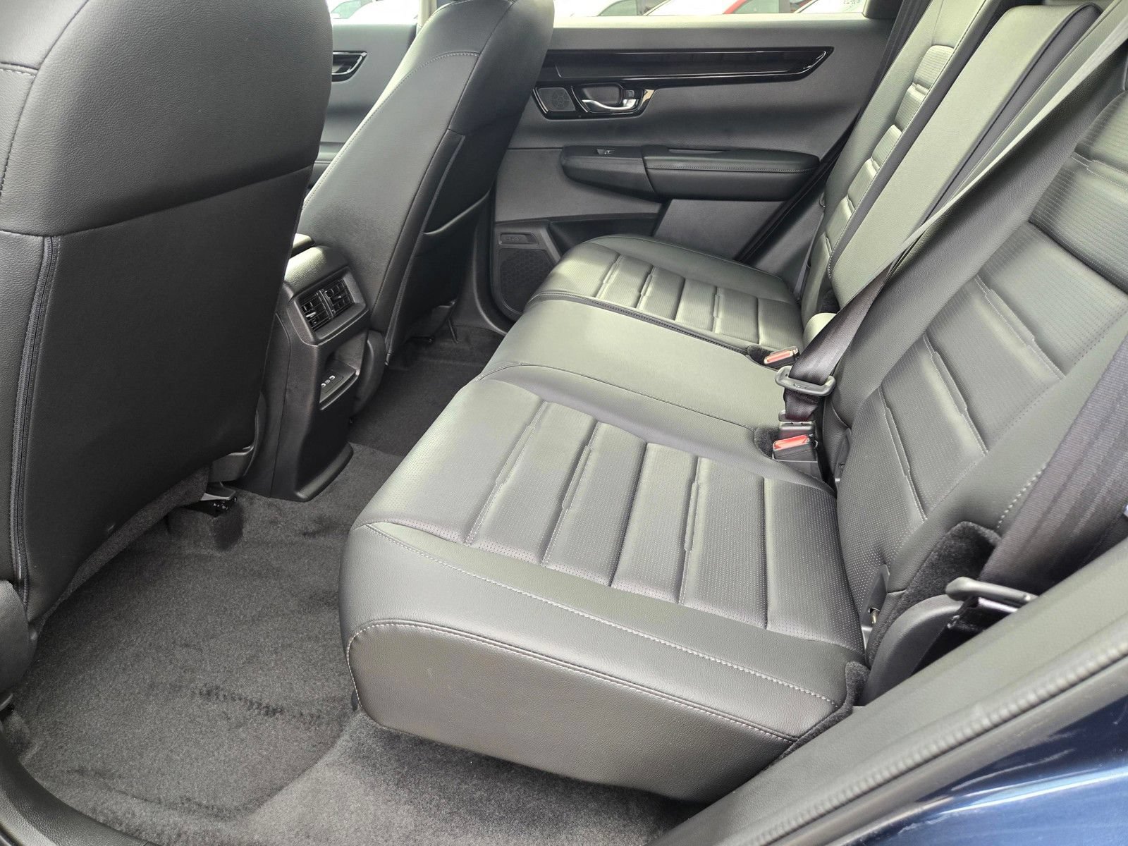 Used 2026 Honda CR-V EX-L image 17