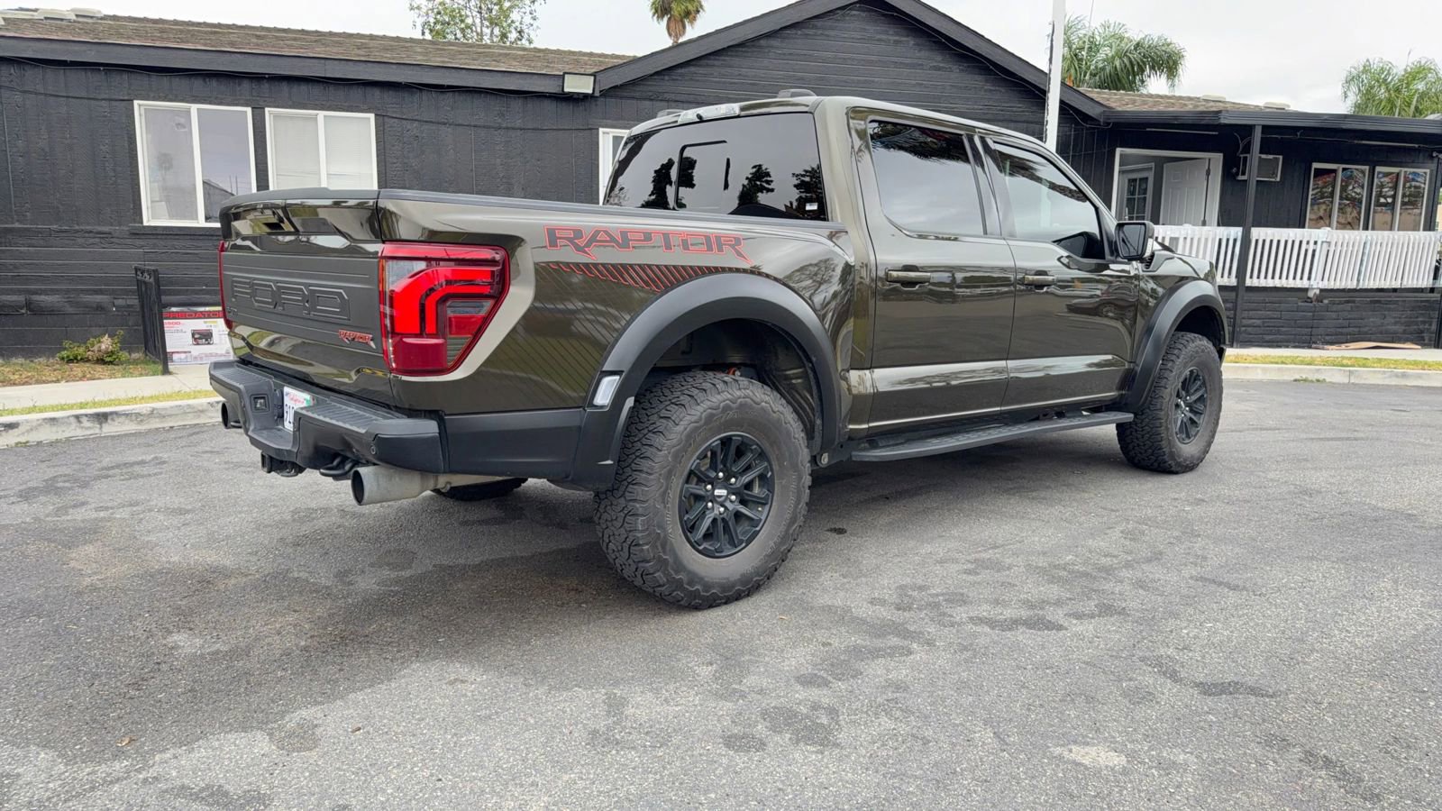Used 2024 Ford F150 Raptor w/ Equipment Group 803A Raptor R AWD/4WD image 6