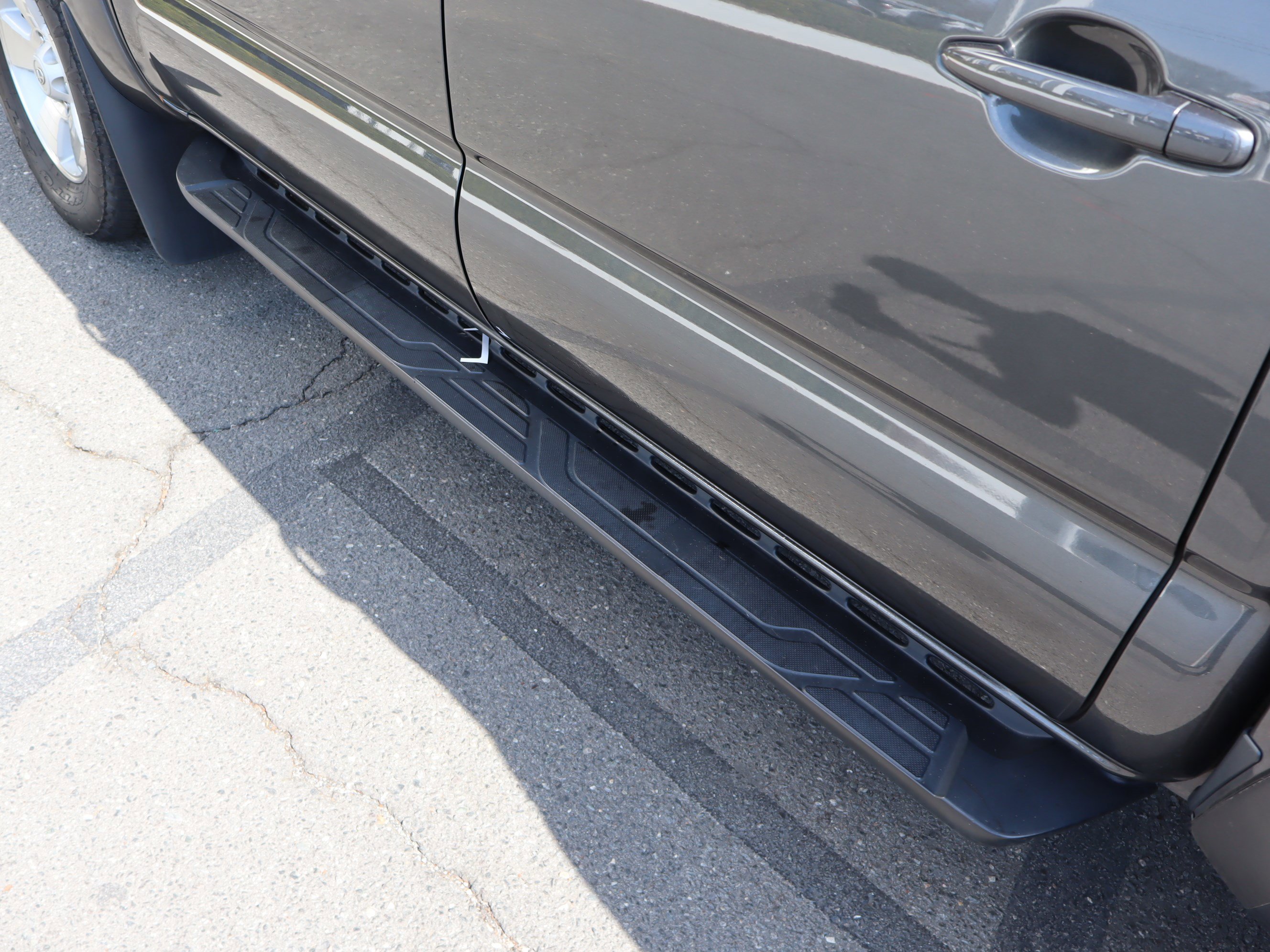 Used 2015 Toyota Tacoma PreRunner w/ TRD Sport Package image 14