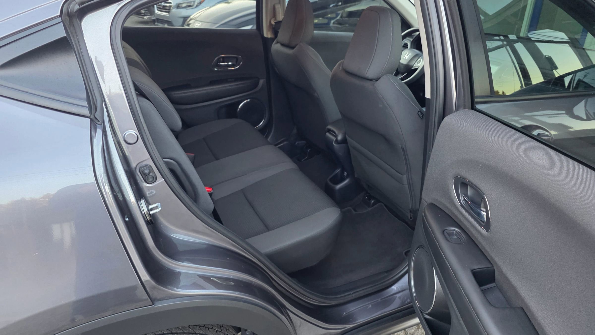 Used 2022 Honda HR-V EX image 14