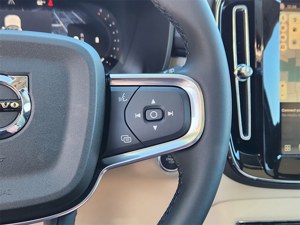 New 2026 Volvo XC40 B5 Plus w/ Protection Package Premier image 9