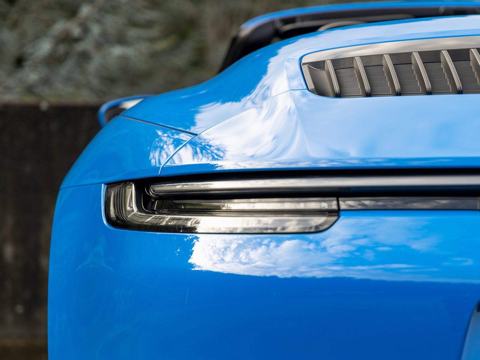 Certified 2024 Porsche 911 Carrera GTS image 19