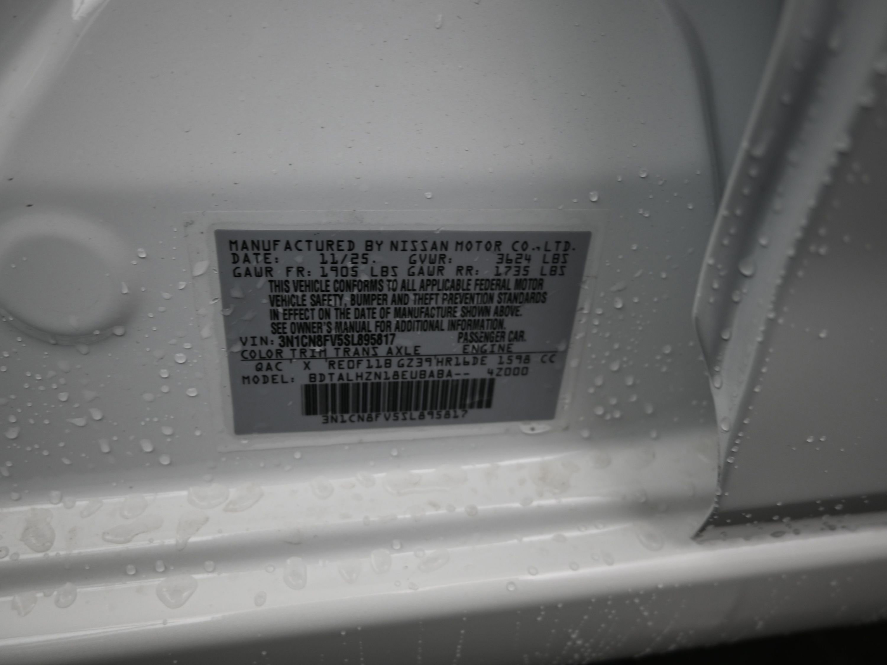 New 2025 Nissan Versa SR image 10