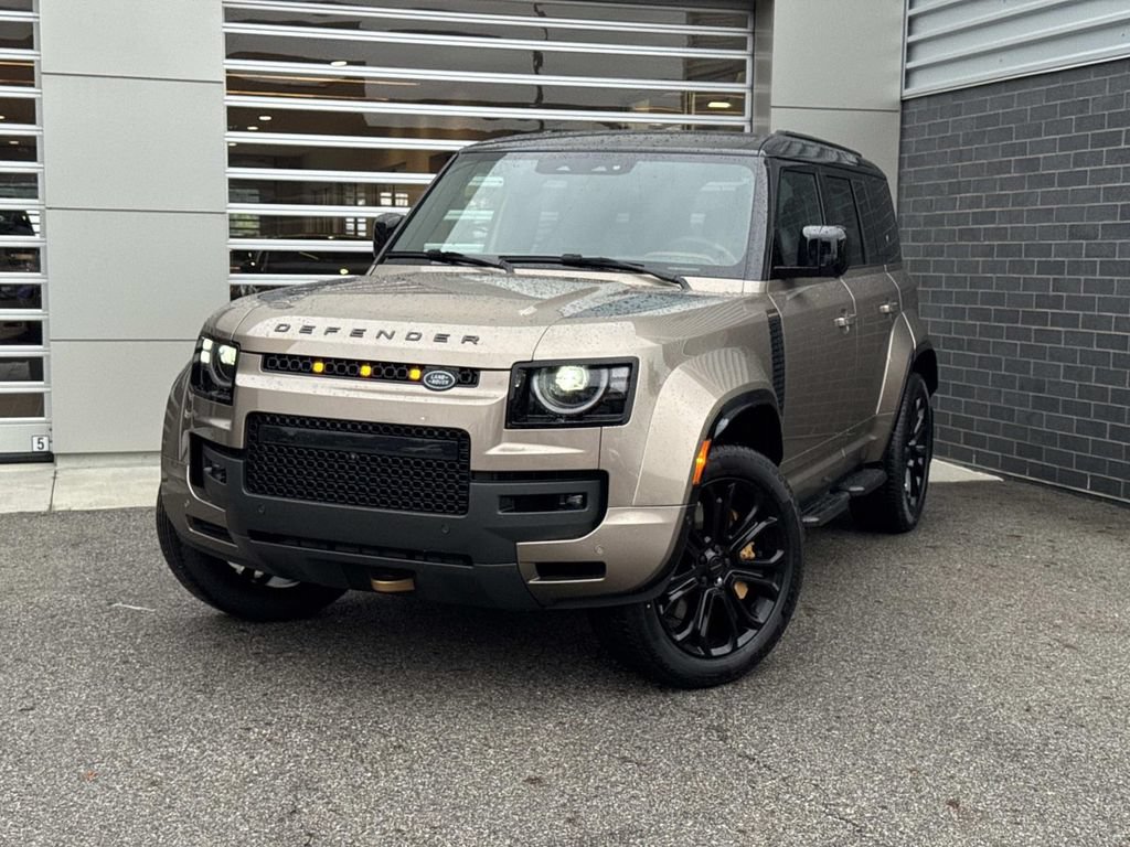 New 2026 Land Rover Defender 110 AWD/4WD image 1