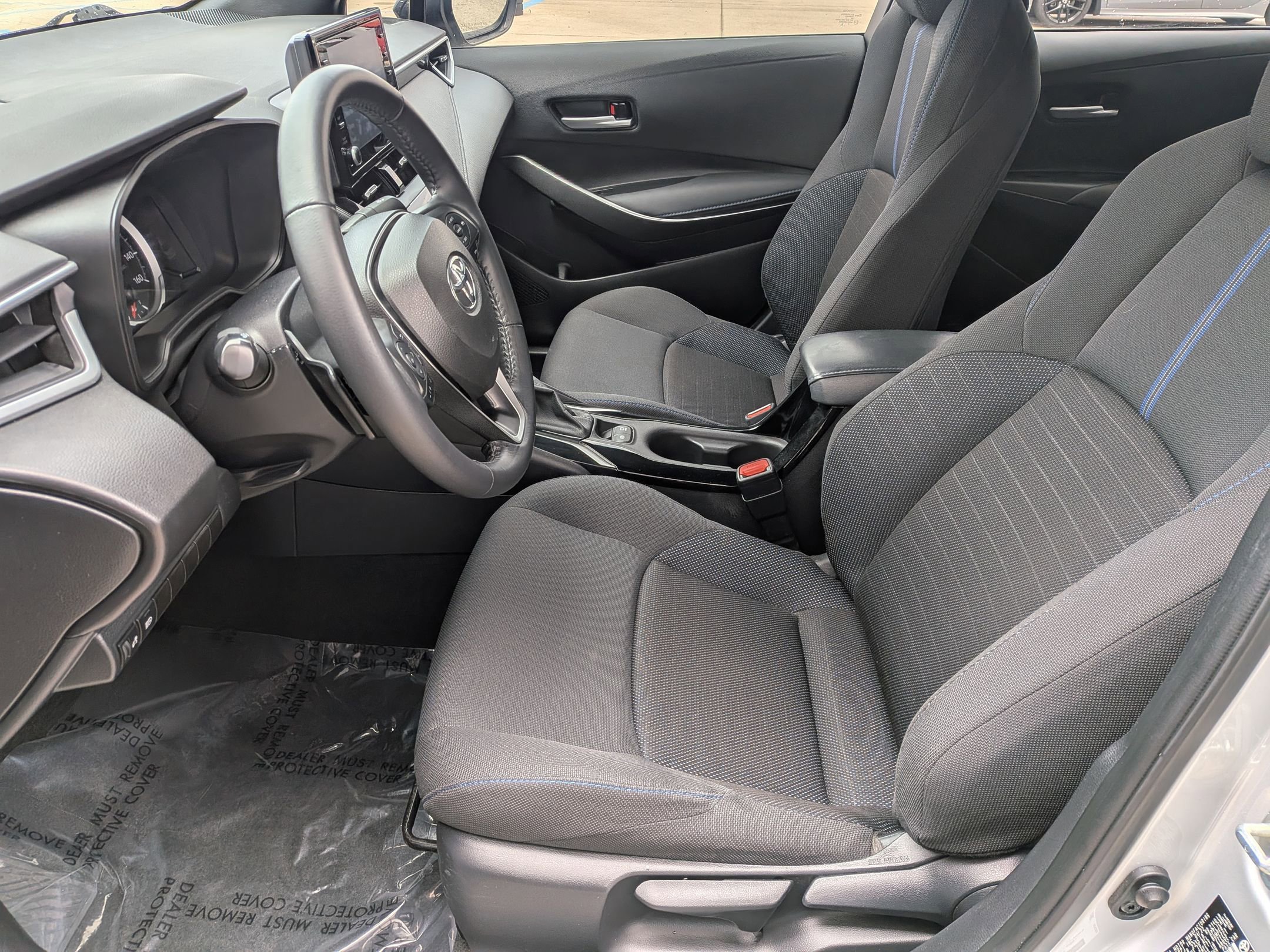 Used 2022 Toyota Corolla SE image 11