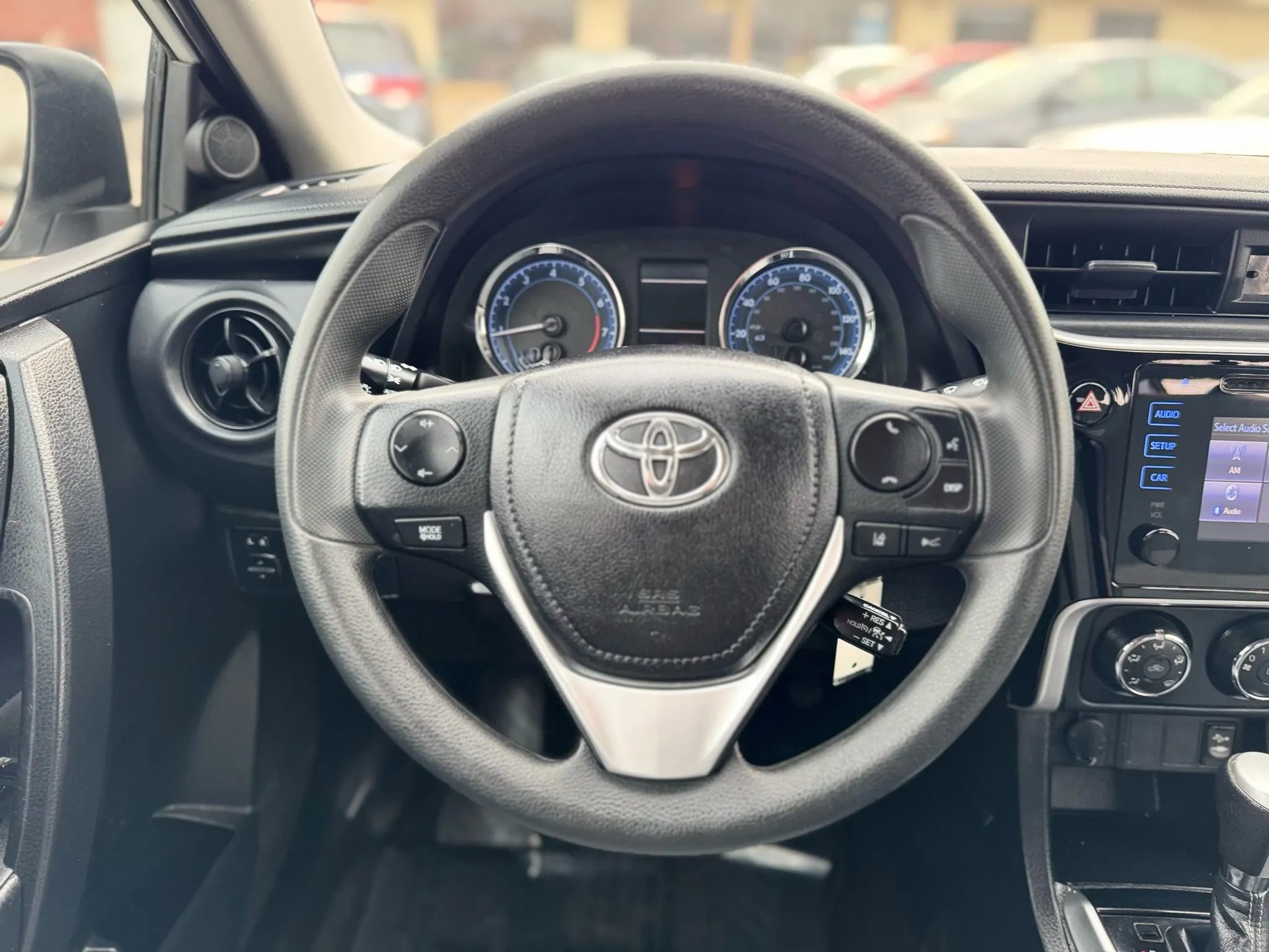Used 2017 Toyota Corolla L FWD image 17
