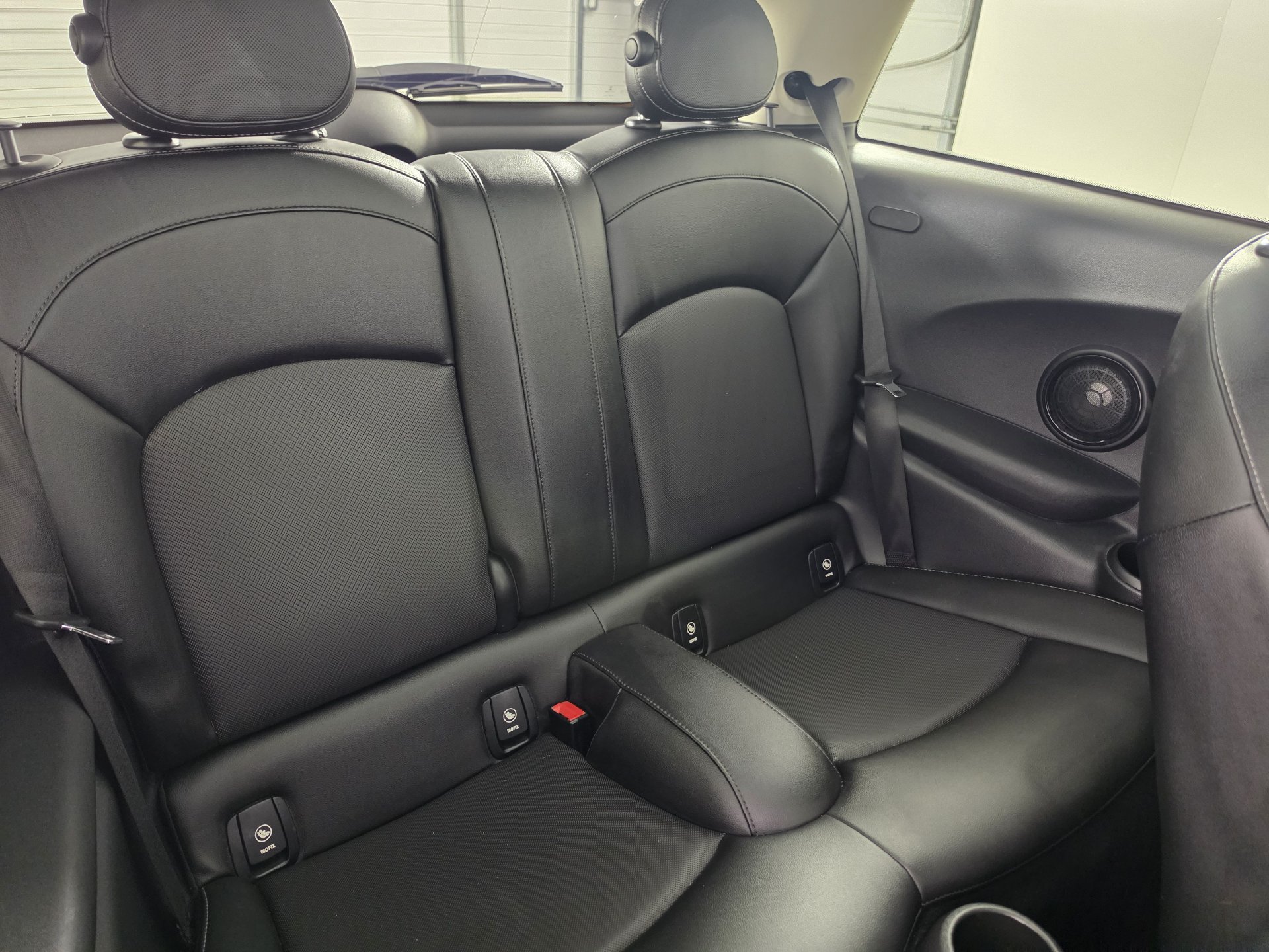 Used 2016 MINI Cooper 2-Door Hardtop FWD image 20
